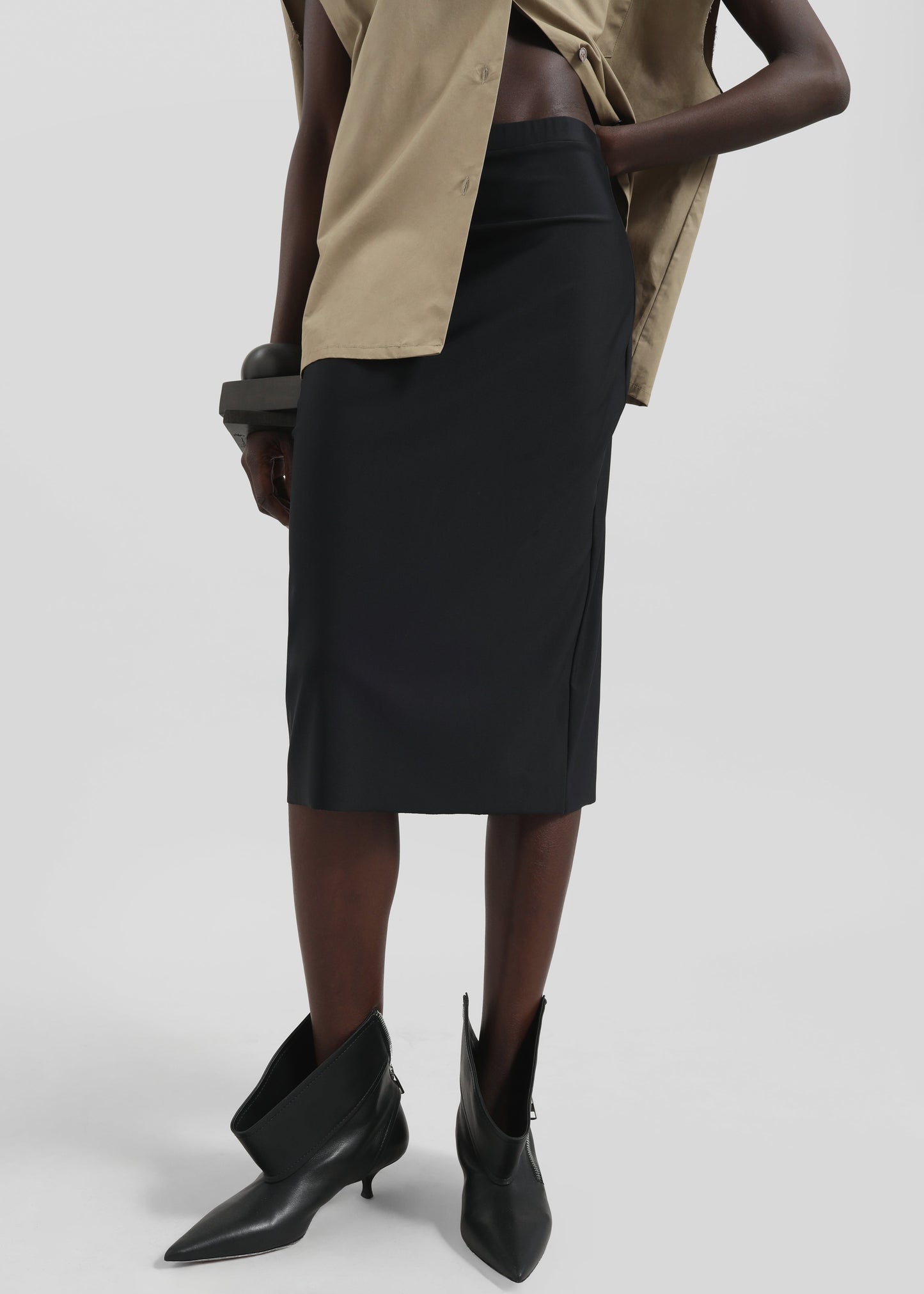 Viera Midi Skirt - Black